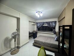 Blk 709 Jurong West Street 71 (Jurong West), HDB Executive #511645511